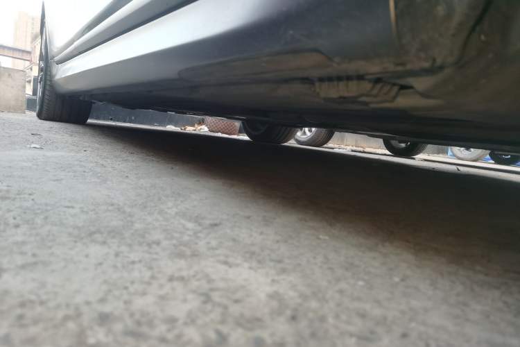 Used BMW 7 Series 2017 M760Li xDrive Chassis Front Right