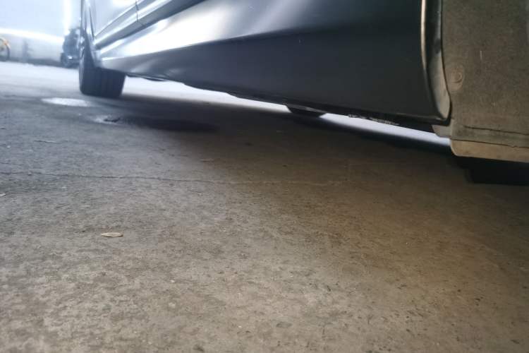 Used BMW 7 Series 2017 M760Li xDrive Chassis Rear Left