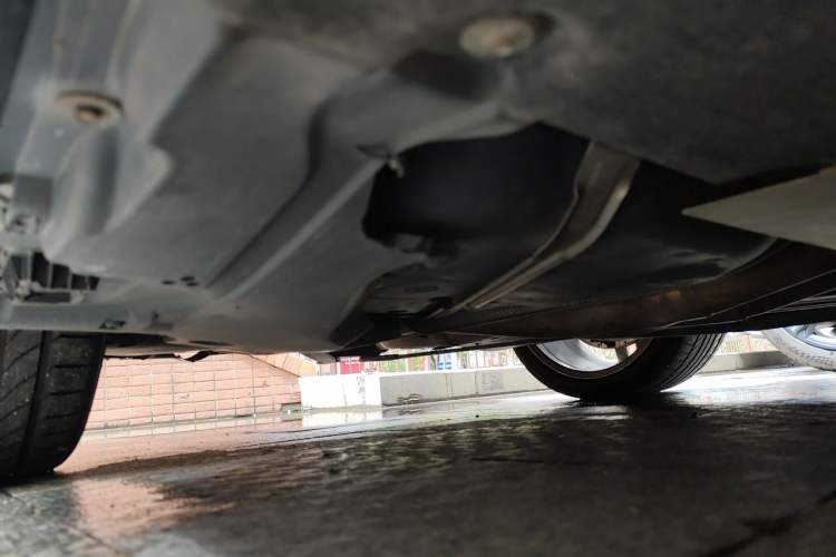 Used BMW 7 Series 2017 M760Li xDrive Chassis Rear Right