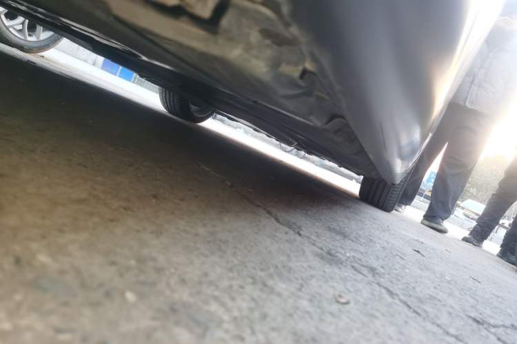 Used BMW 7 Series 2017 M760Li xDrive Chassis Rear Right