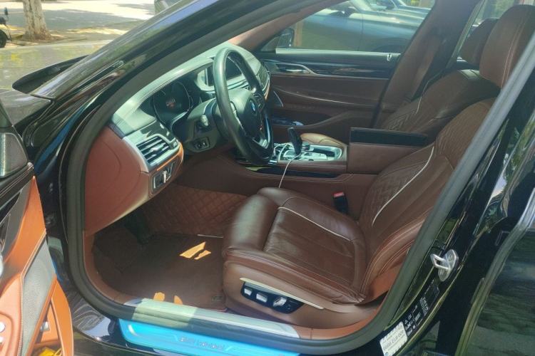 Used BMW 7 Series 2017 740Li xDrive Luxury Edition Driver Seat