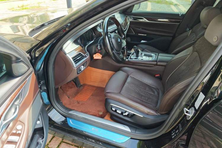 Used BMW 7 Series 2017 740Li xDrive Personalized Custom Edition Driver Seat