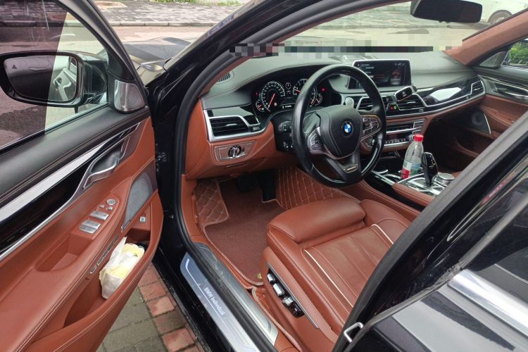 Used BMW 7 Series 2017 740Li xDrive Personalized Custom Edition Driver Seat