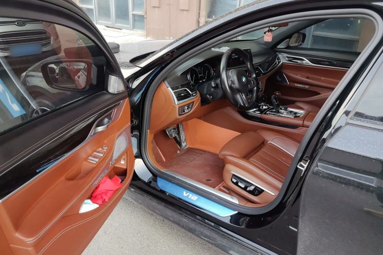 Used BMW 7 Series 2017 M760Li xDrive Driver Seat