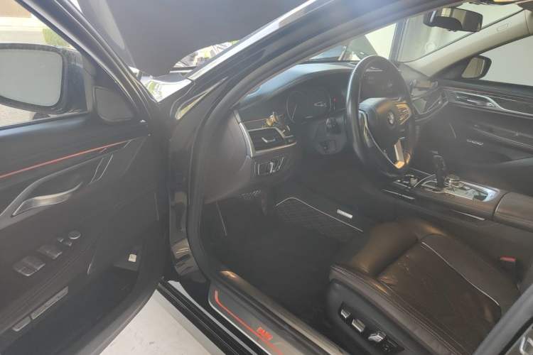 Used BMW 7 Series 2017 740Li Luxury Edition Driver Seat