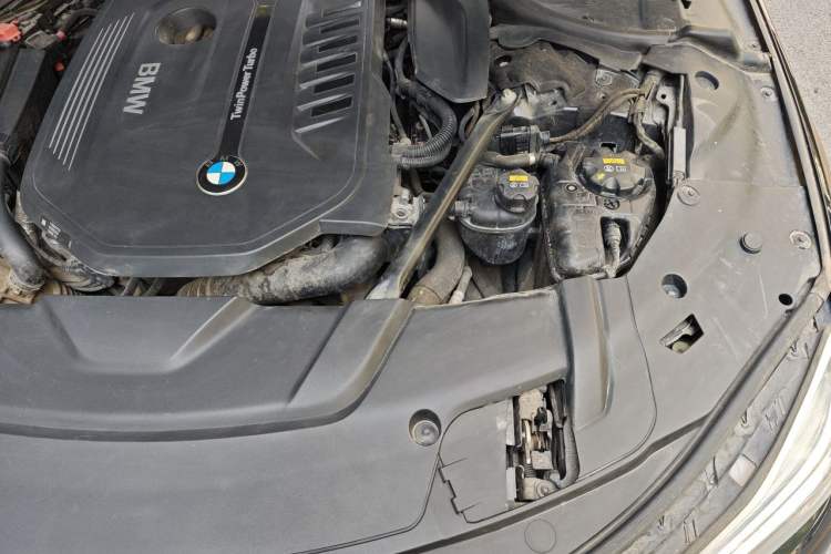 Used BMW 7 Series 2017 740Li Luxury Edition Engine Bay Left