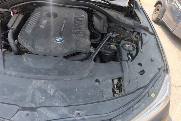 Used BMW 7 Series 2017 740Li xDrive Luxury Edition Engine Bay Left