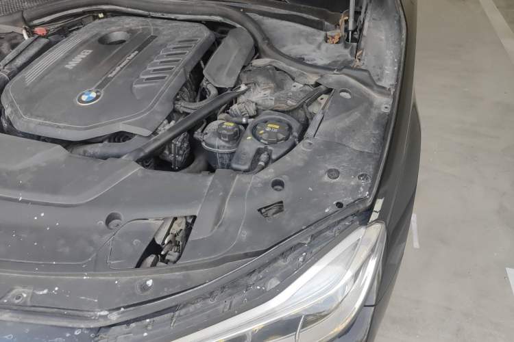 Used BMW 7 Series 2017 740Li Luxury Edition Engine Bay Left