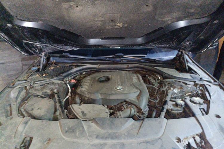 Used BMW 7 Series 2017 730Li Leading Model Engine Bay