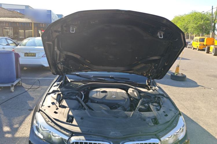Used BMW 7 Series 2017 730Li Leading Model Engine Bay