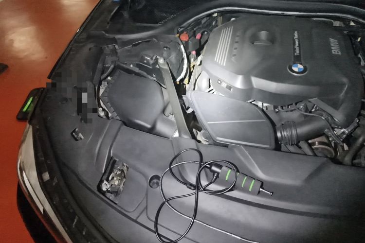 Used BMW 7 Series 2017 730Li Leading Model Engine Bay Right