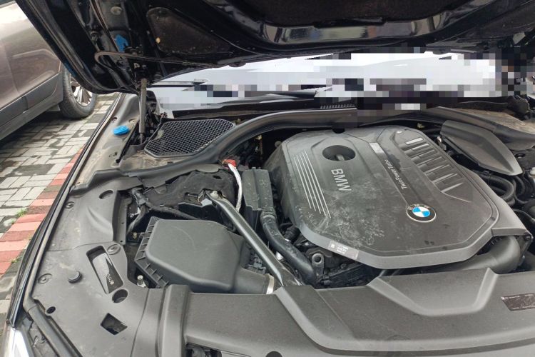 Used BMW 7 Series 2017 740Li xDrive Personalized Custom Edition Engine Bay Right