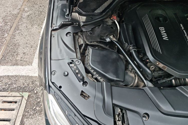 Used BMW 7 Series 2017 740Li xDrive Luxury Edition Engine Bay Right