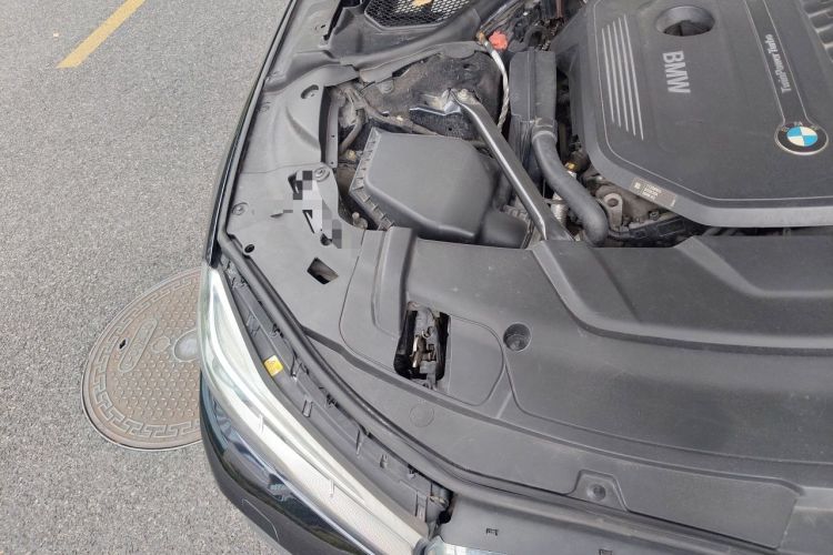 Used BMW 7 Series 2017 740Li xDrive Luxury Edition Engine Bay Right
