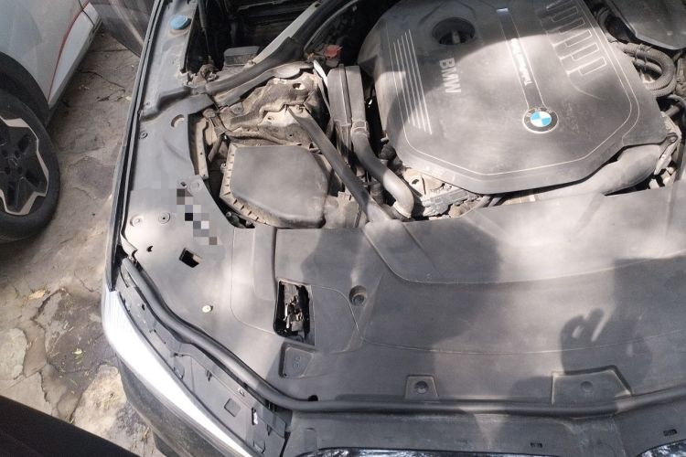 Used BMW 7 Series 2017 740Li xDrive Luxury Edition Engine Bay Right