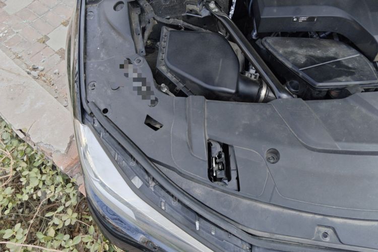 Used BMW 7 Series 2017 730Li Leading Model Engine Bay Right