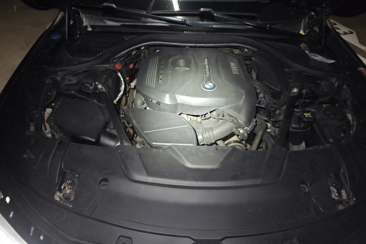 Used BMW 7 Series 2017 730Li Leading Model Engine Bay
