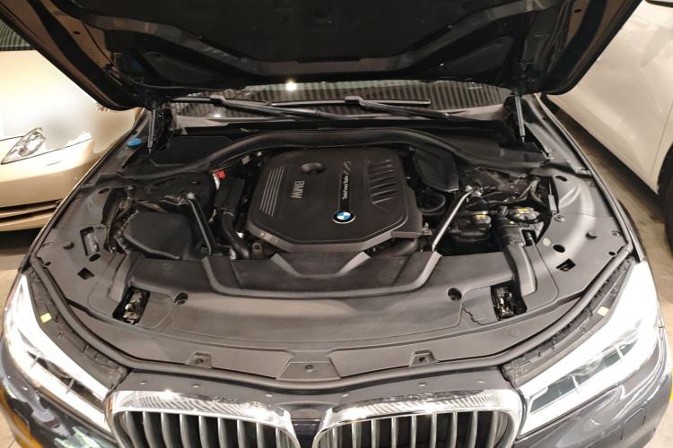 Used BMW 7 Series 2017 740Li xDrive Luxury Edition Engine Bay