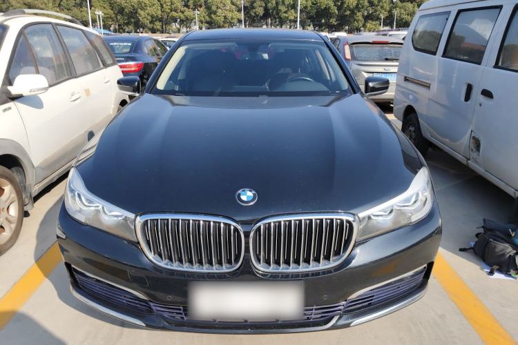 Used BMW 7 Series 2017 730Li Leading Model Exterior 1