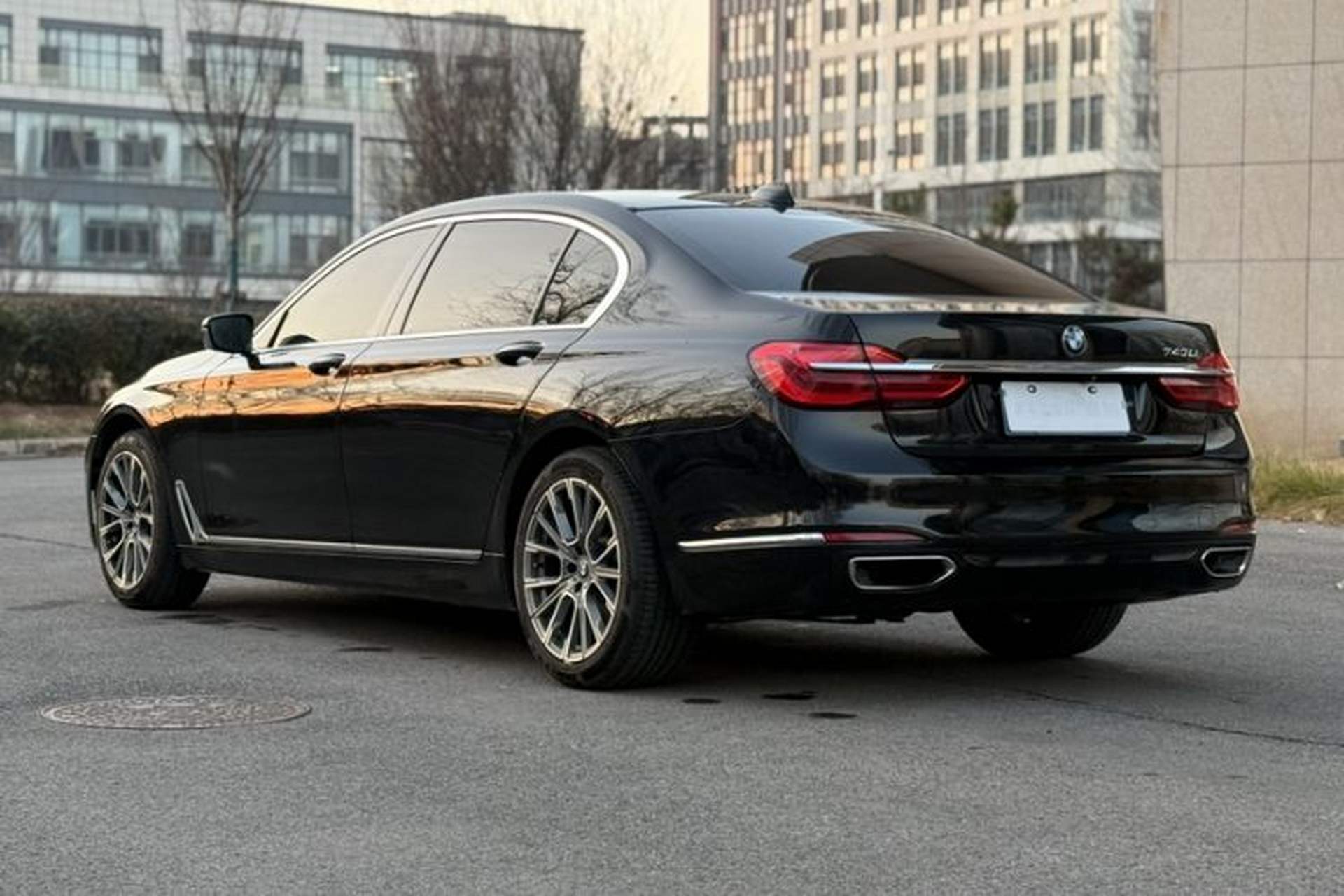 Used BMW 7 Series 2017 730Li Leading Model Exterior 2
