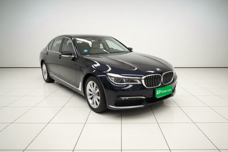 Used BMW 7 Series 2017 730Li Luxury Model Exterior 2