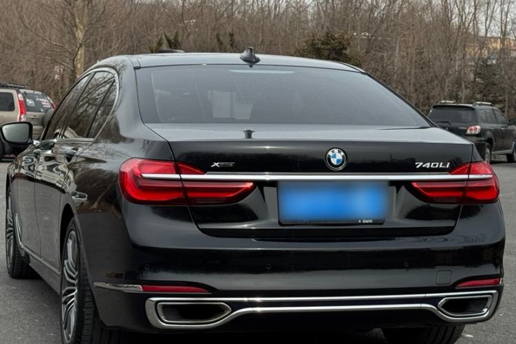 Used BMW 7 Series 2017 740Li xDrive Luxury Edition Exterior 2