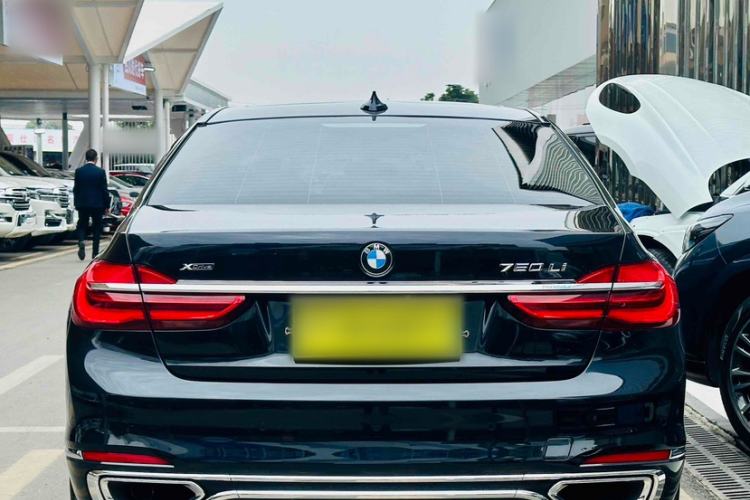 Used BMW 7 Series 2017 750Li xDrive Personalized Custom Edition Four-Seater Exterior 2