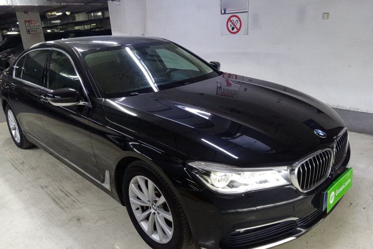 Used BMW 7 Series 2017 730Li Luxury Model Exterior 2