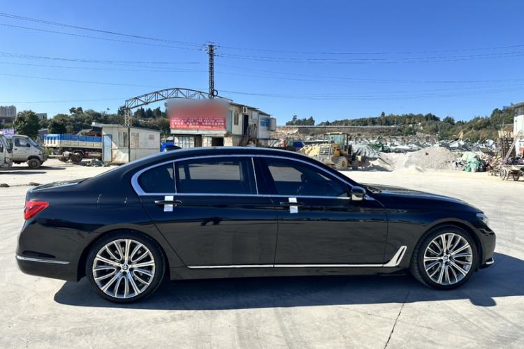 Used BMW 7 Series 2017 740Li Luxury Edition Exterior 2