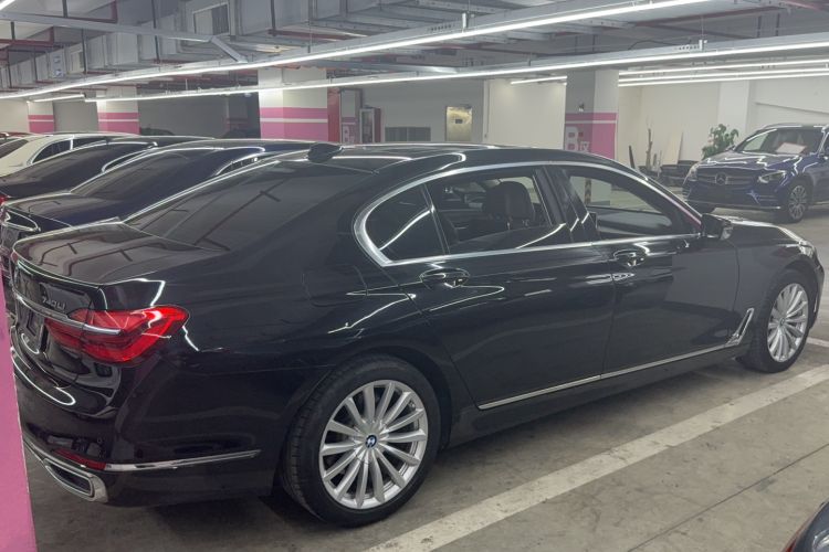 Used BMW 7 Series 2017 740Li Luxury Edition Exterior 3