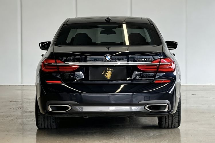 Used BMW 7 Series 2017 730Li Luxury Model Exterior 3