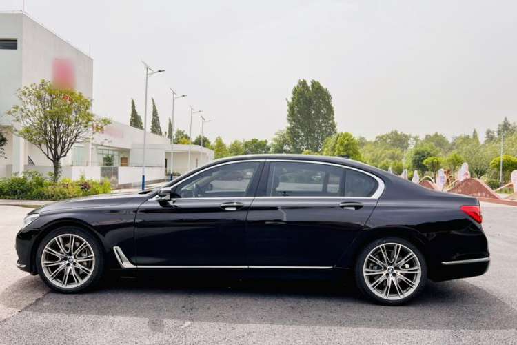 Used BMW 7 Series 2017 740Li xDrive Luxury Edition Exterior 3
