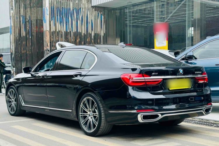Used BMW 7 Series 2017 750Li xDrive Personalized Custom Edition Four-Seater Exterior 3