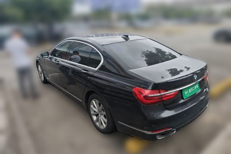 Used BMW 7 Series 2017 730Li Leading Model Exterior 3