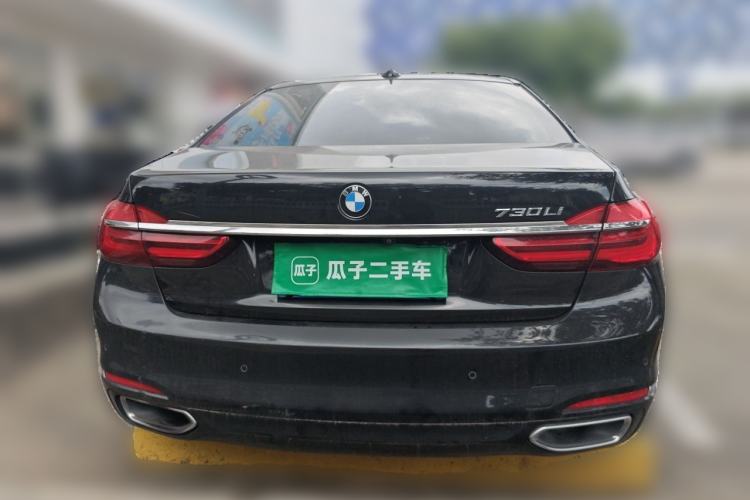 Used BMW 7 Series 2017 730Li Leading Model Exterior 4