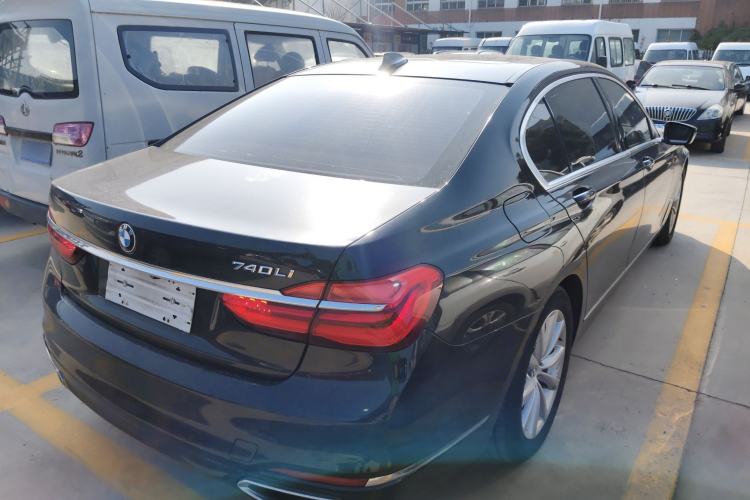 Used BMW 7 Series 2017 730Li Leading Model Exterior 5