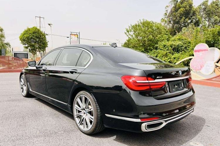 Used BMW 7 Series 2017 740Li xDrive Luxury Edition Exterior 5