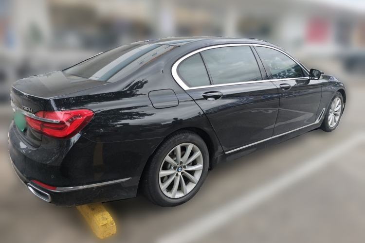 Used BMW 7 Series 2017 730Li Leading Model Exterior 5