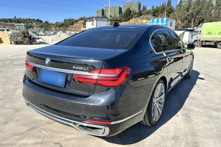 Used BMW 7 Series 2017 740Li Luxury Edition Exterior 6
