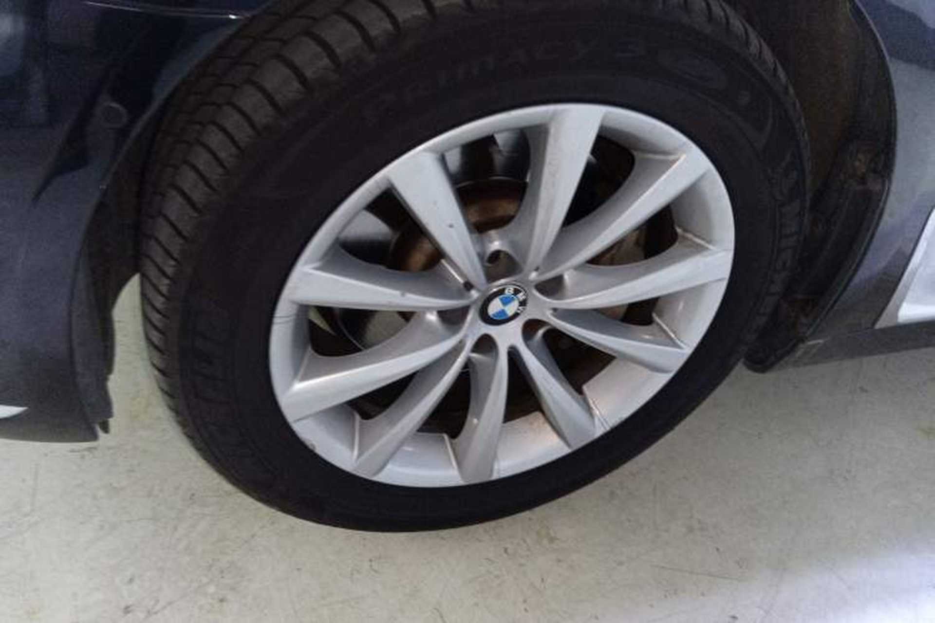 Used BMW 7 Series 2017 730Li Luxury Model Exterior 7
