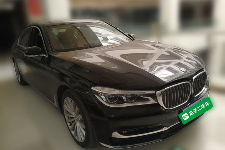 Used BMW 7 Series 2017 740Li xDrive Luxury Edition Front Right 45 Deg