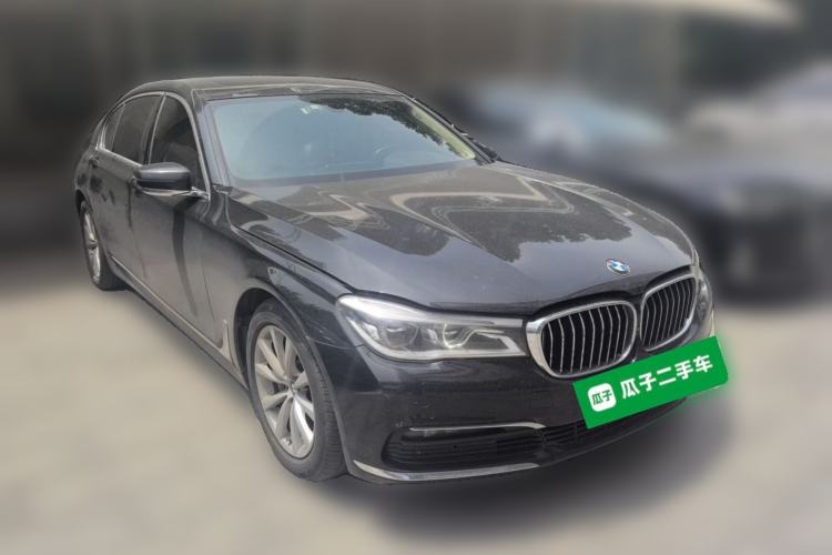 Used BMW 7 Series 2017 730Li Luxury Model Front Right 45 Deg
