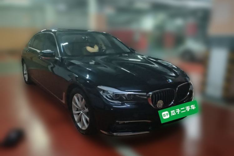 Used BMW 7 Series 2017 730Li Leading Model Front Right 45 Deg