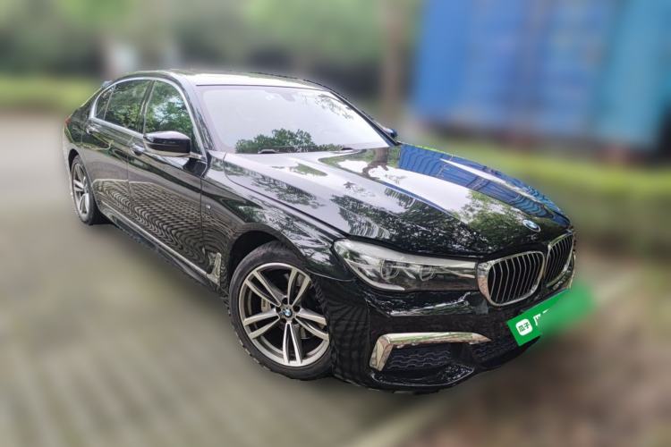 Used BMW 7 Series 2017 730Li Leading Model Front Right 45 Deg