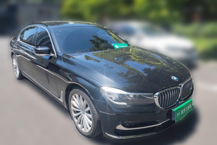 Used BMW 7 Series 2017 730Li Leading Model Front Right 45 Deg