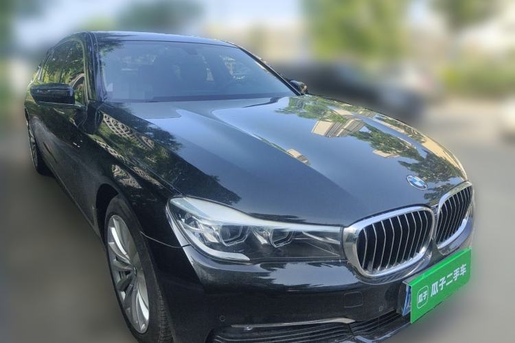 Used BMW 7 Series 2017 730Li Leading Model Front Right 45 Deg