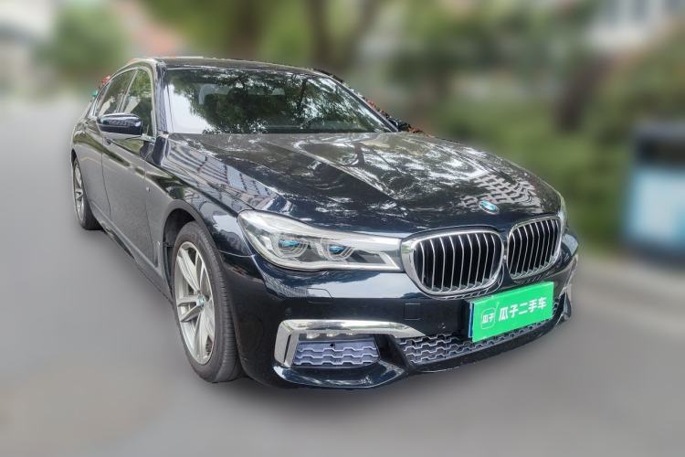 Used BMW 7 Series 2017 740Li xDrive Luxury Edition Front Right 45 Deg
