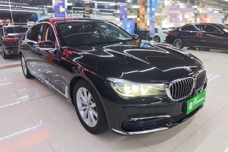 Used BMW 7 Series 2017 730Li Leading Model Front Right 45 Deg