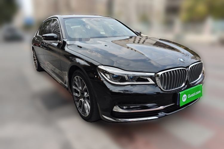 Used BMW 7 Series 2017 740Li xDrive Luxury Edition Front Right 45 Deg