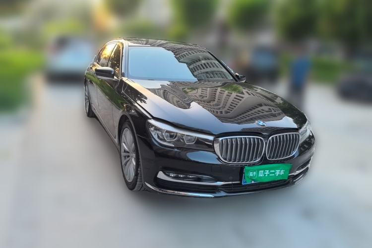 Used BMW 7 Series 2017 730Li Leading Model Front Right 45 Deg